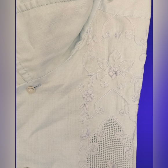 Vintage 80s Daffodil Guayabara Shirt - Picture 4 of 11